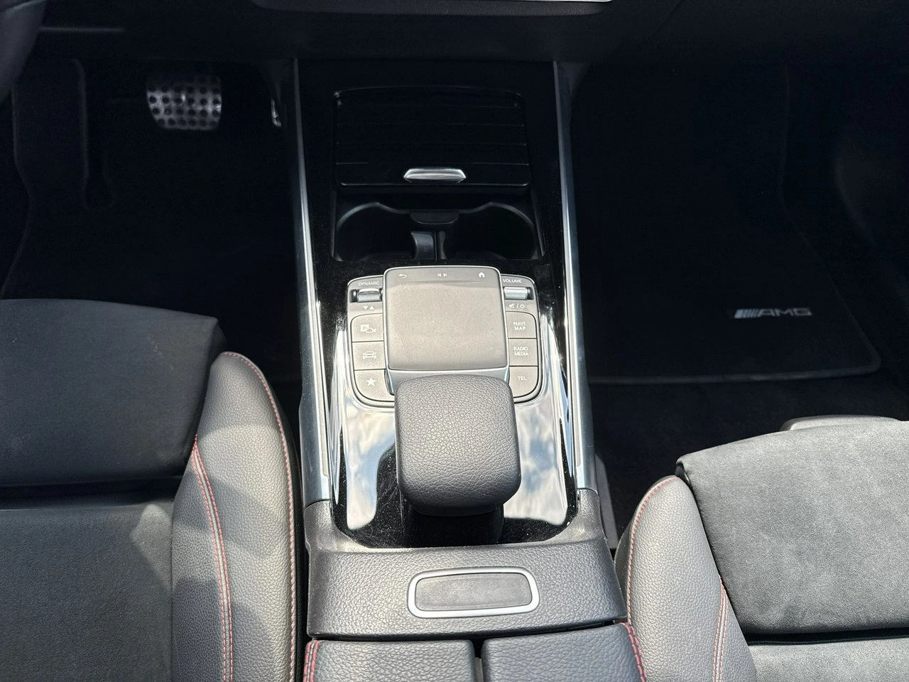 Mercedes EQB - Zdjęcie 25