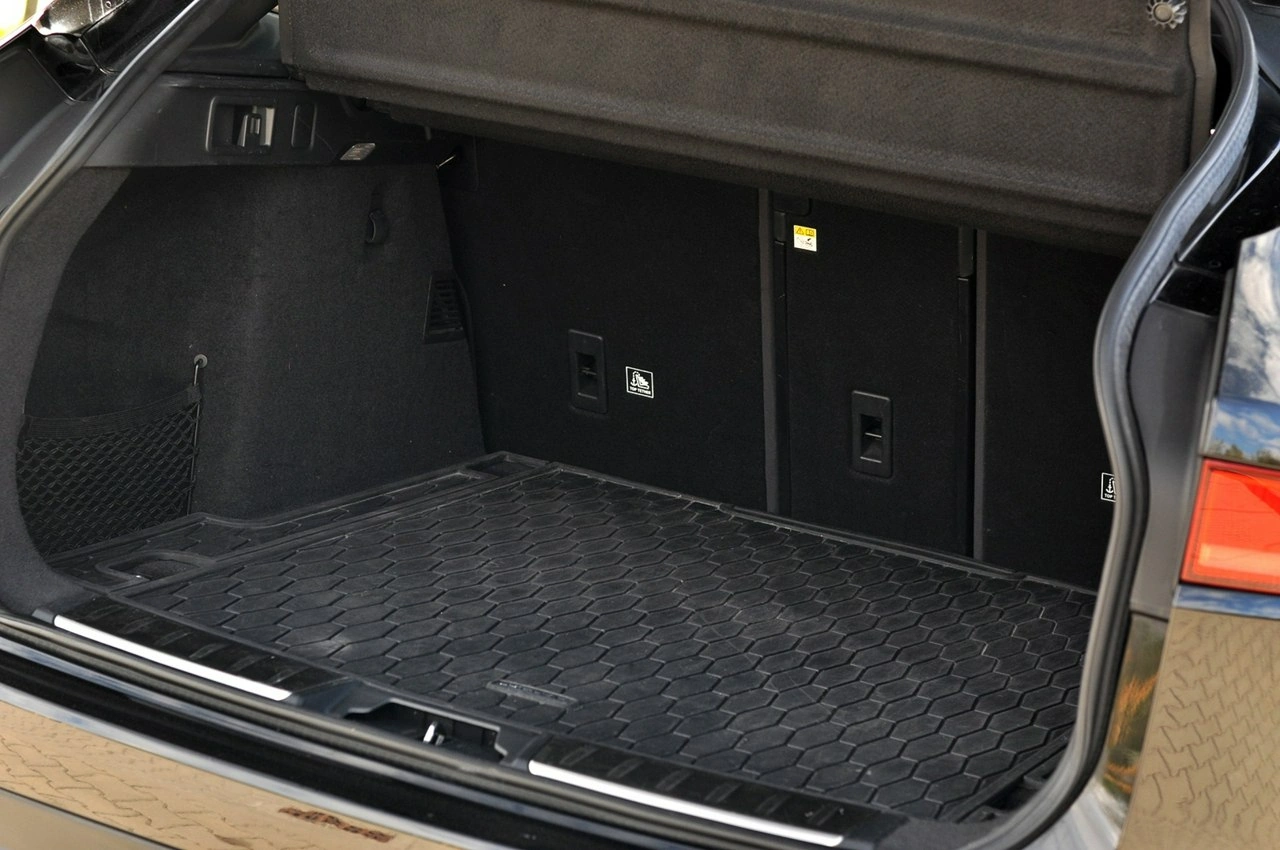 Jaguar F-Pace - Zdjęcie 9