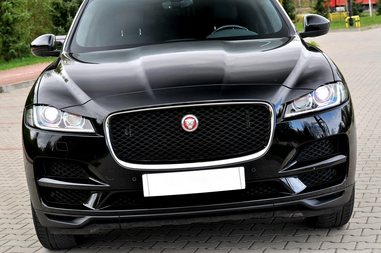 Jaguar F-Pace - Zdjęcie 32