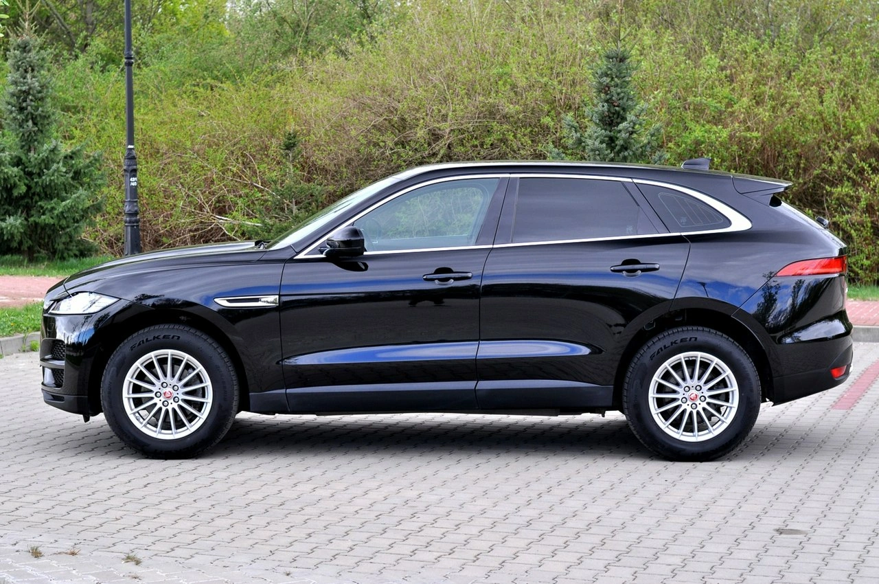 Jaguar F-Pace - Zdjęcie 3