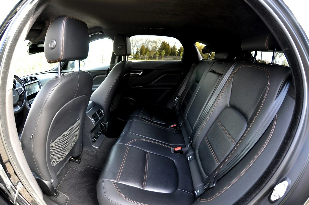 Jaguar F-Pace - Zdjęcie 8