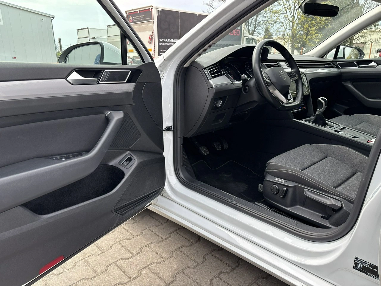 Volkswagen Passat - Zdjęcie 9