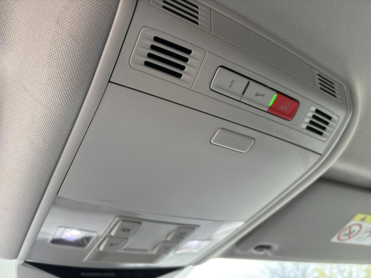 Volkswagen Passat - Zdjęcie 22