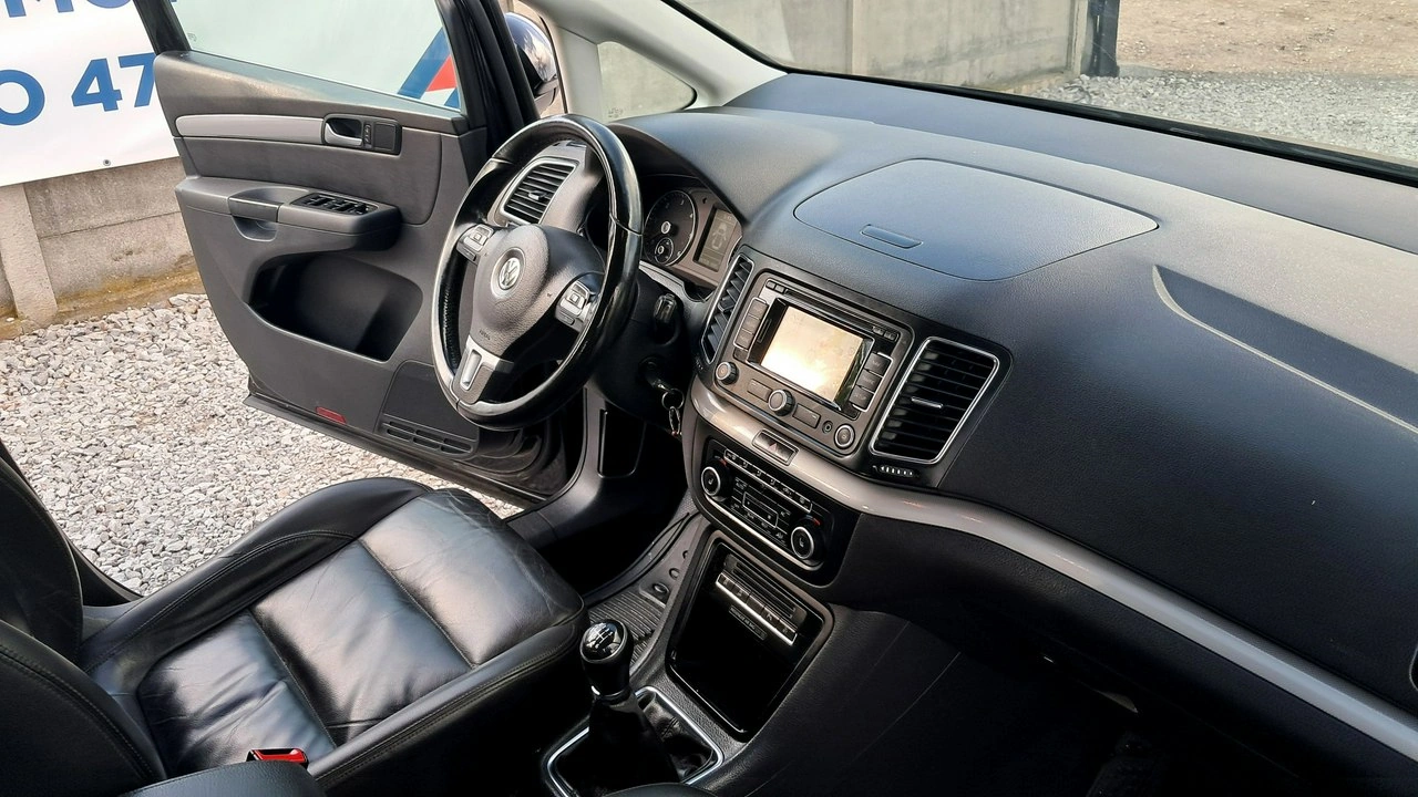 Volkswagen Sharan - Zdjęcie 17
