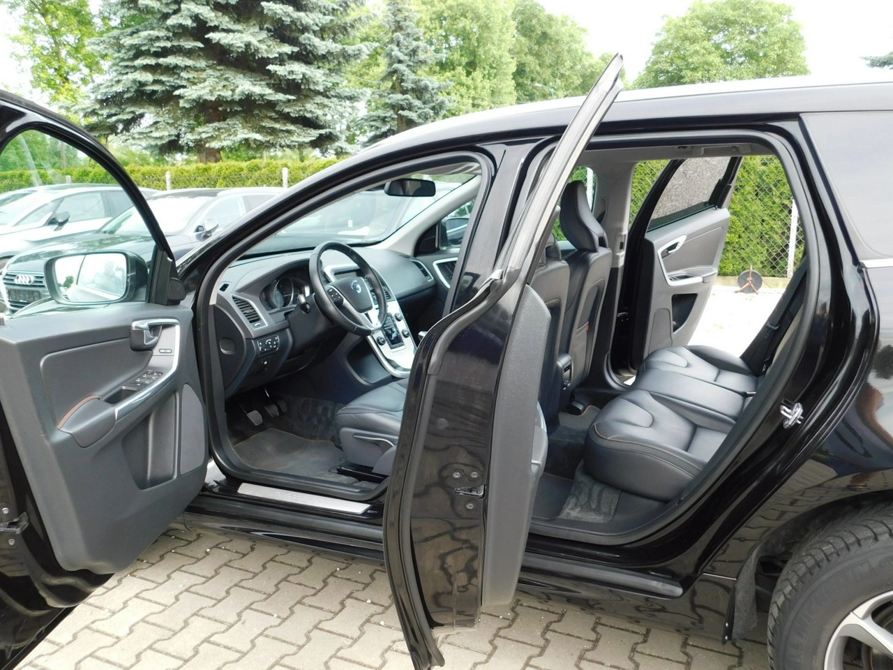 Volvo XC 60 - Zdjęcie 5