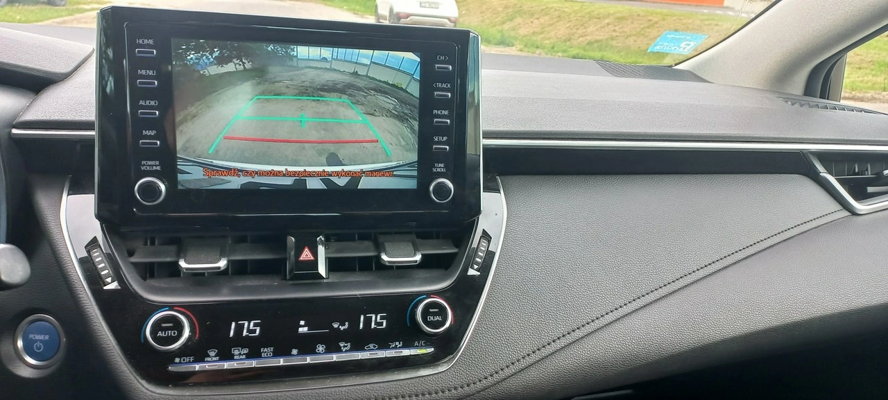 Toyota Corolla - Zdjęcie 15