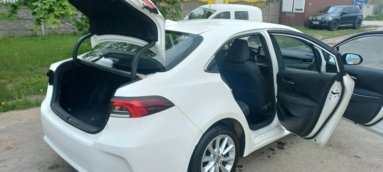 Toyota Corolla - Zdjęcie 23