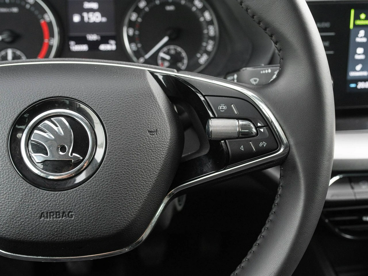 Skoda Octavia - Zdjęcie 14