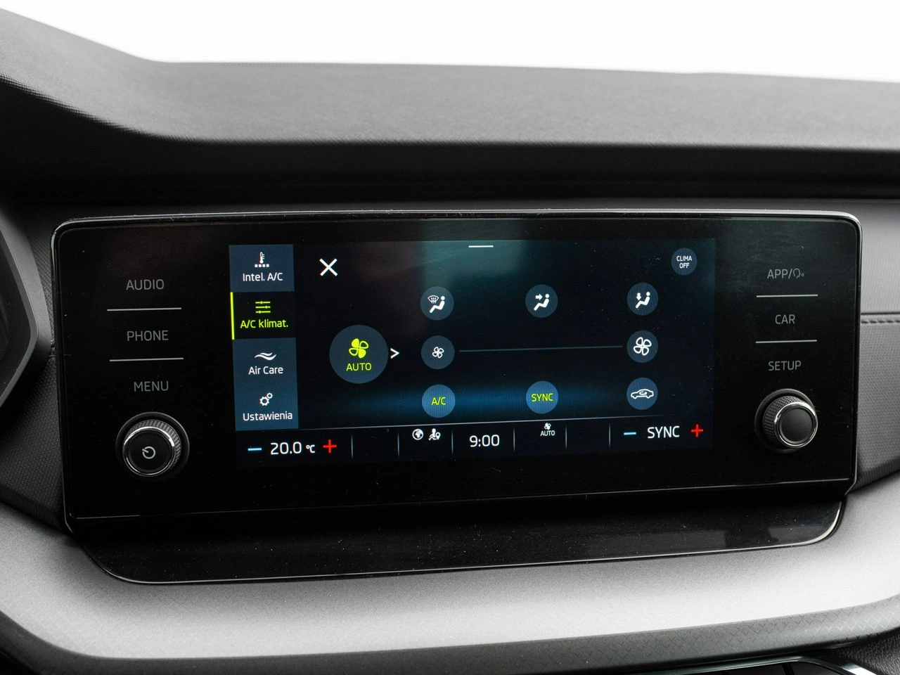 Skoda Octavia - Zdjęcie 18