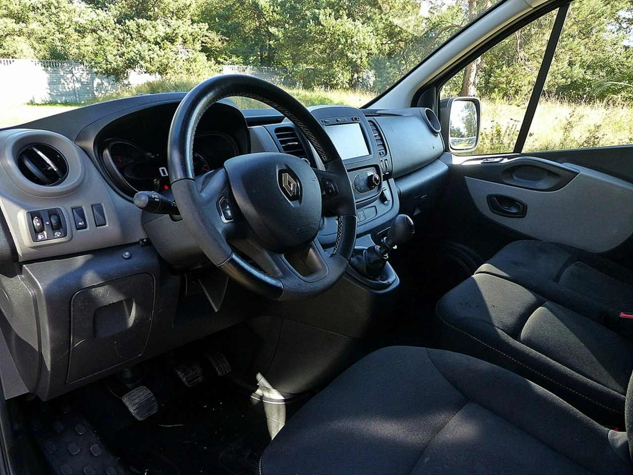 Renault Trafic - Zdjęcie 21