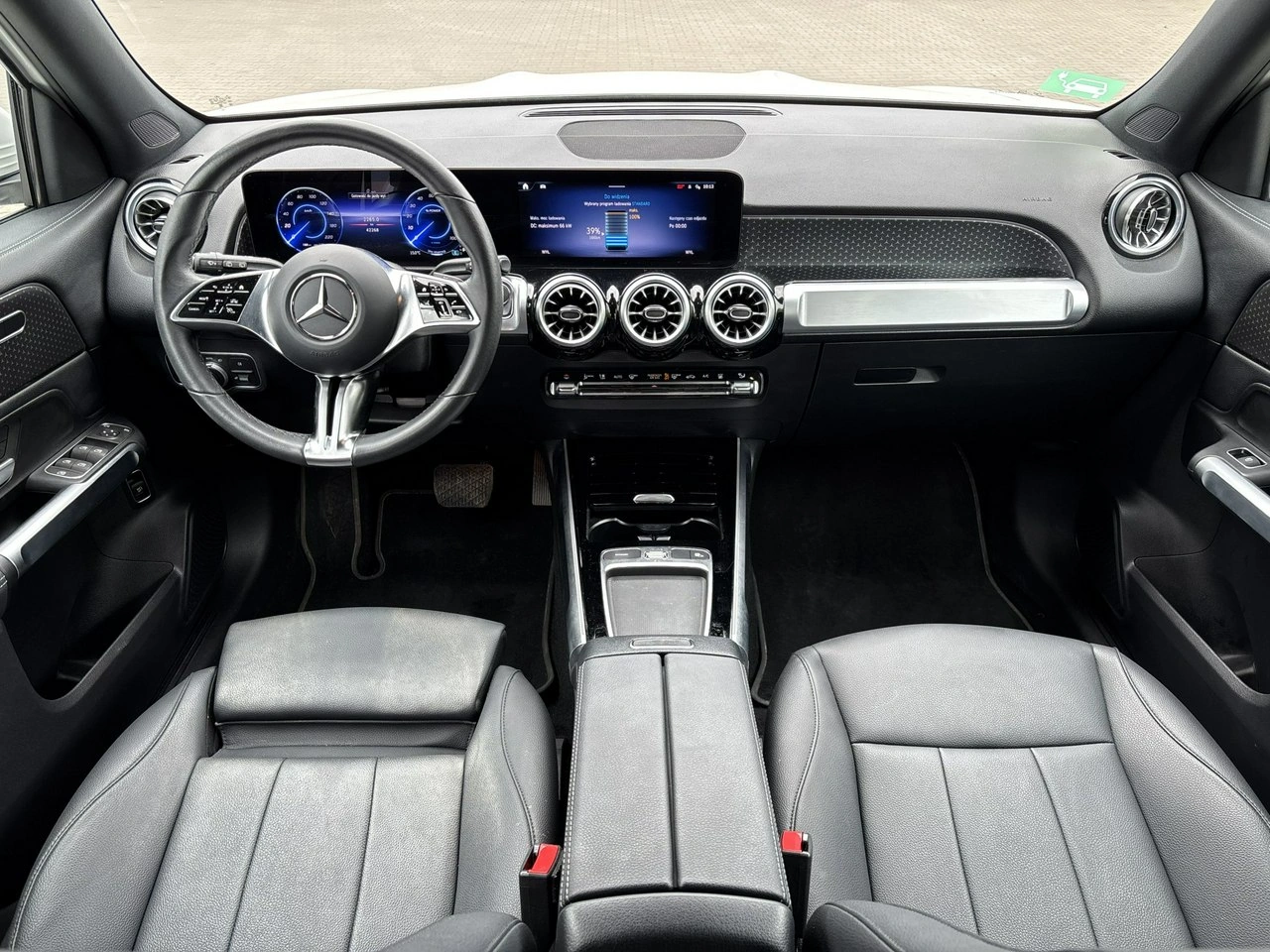 Mercedes EQB - Zdjęcie 12