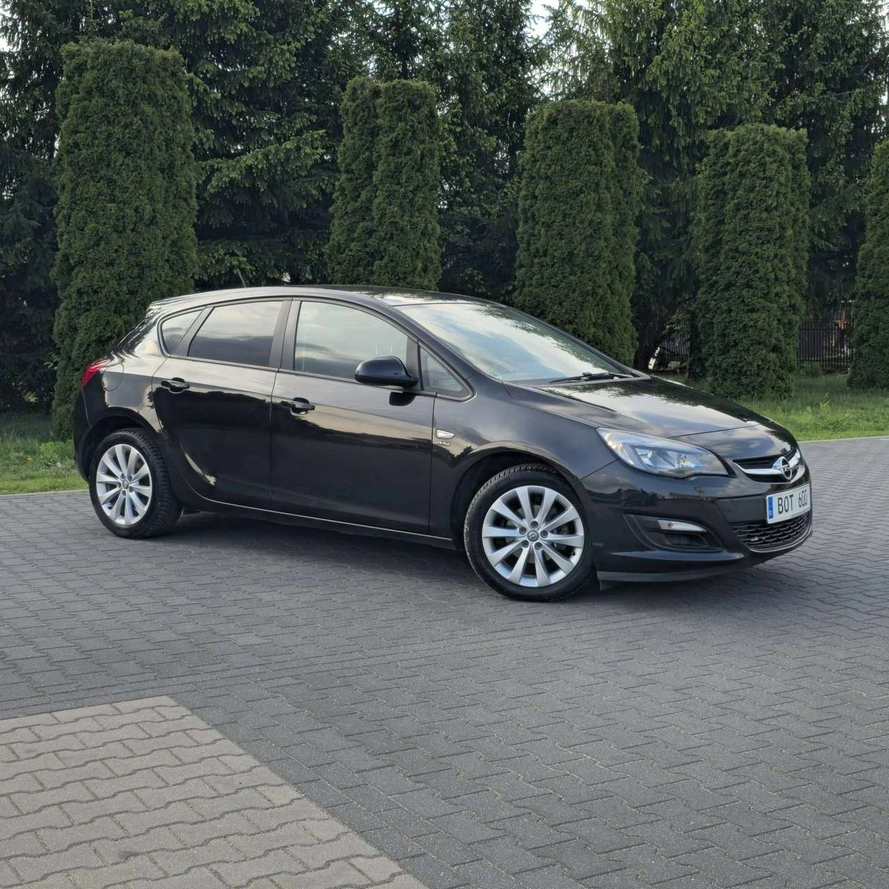 Opel Astra - Zdjęcie 2