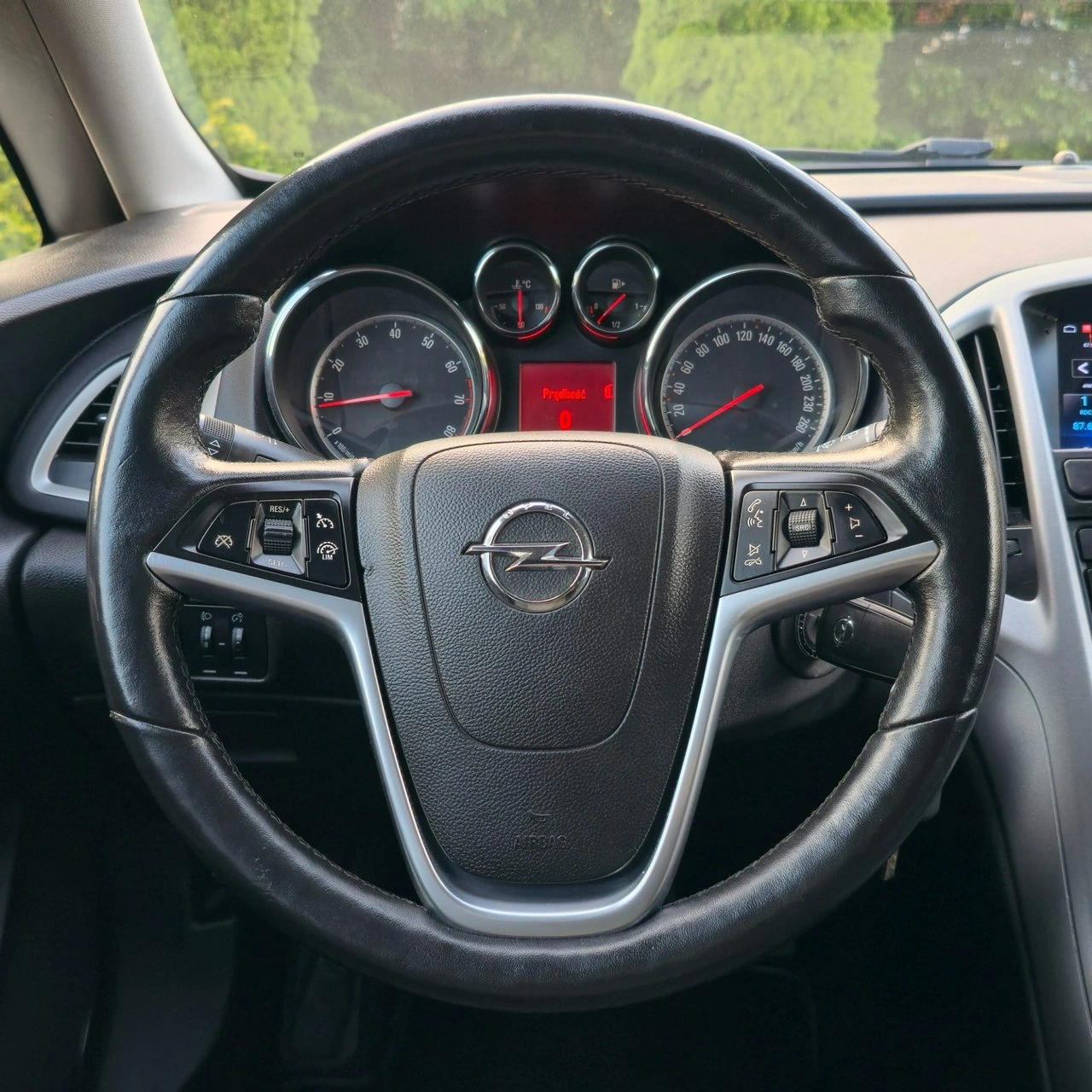Opel Astra - Zdjęcie 38