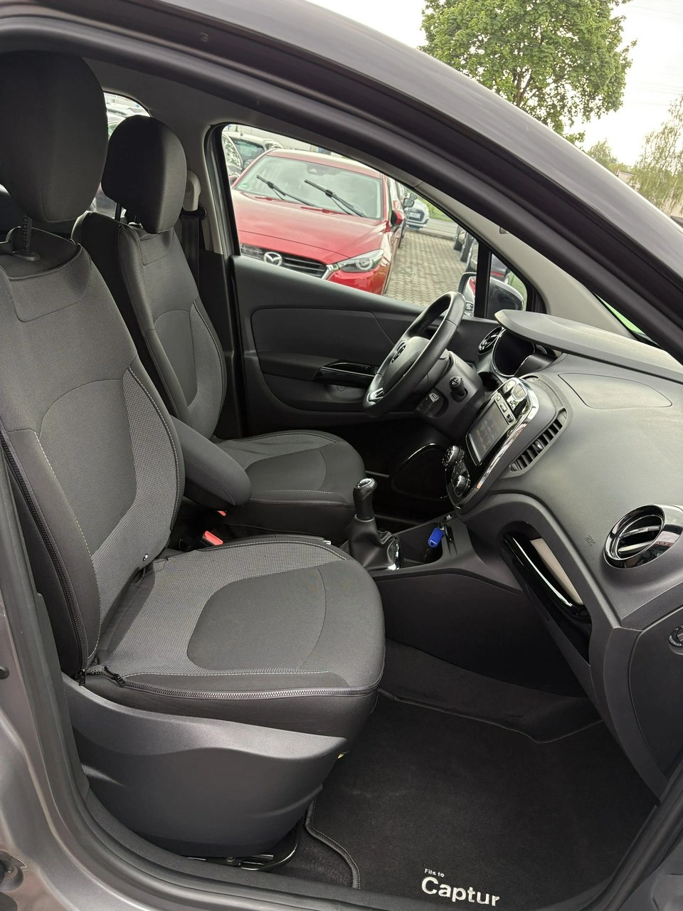 Renault Captur - Zdjęcie 14