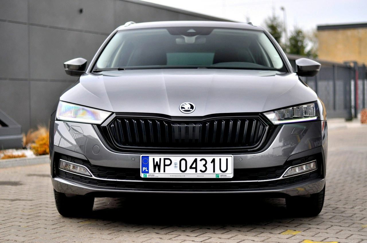 Skoda Octavia - Zdjęcie 32