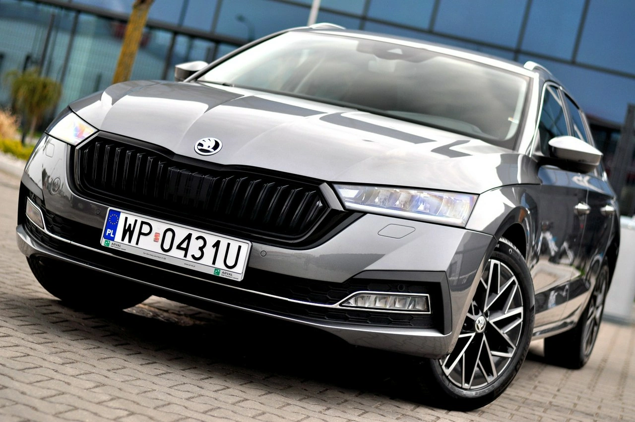Skoda Octavia - Główne zdjęcie