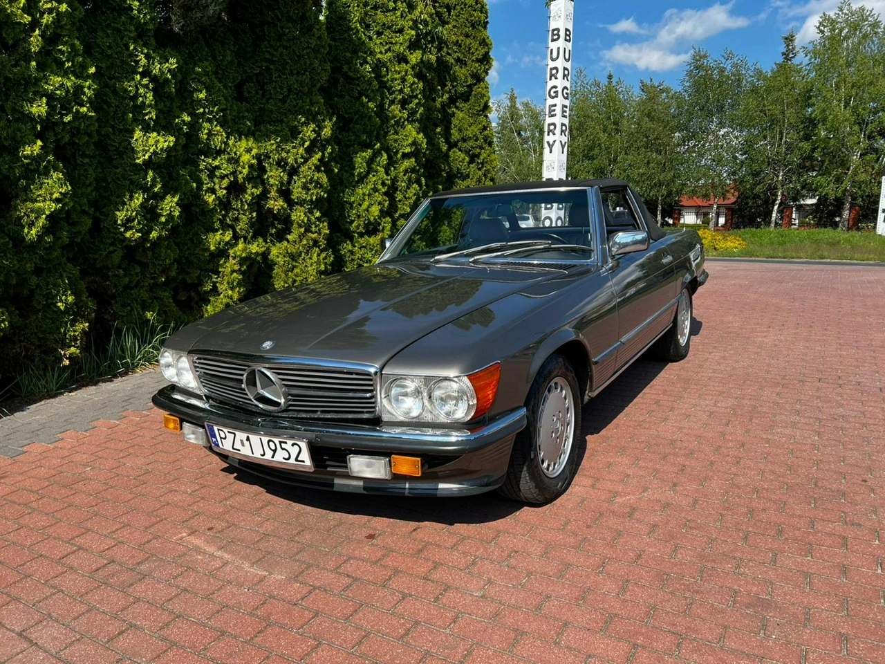 Mercedes SL 560 - Zdjęcie 1