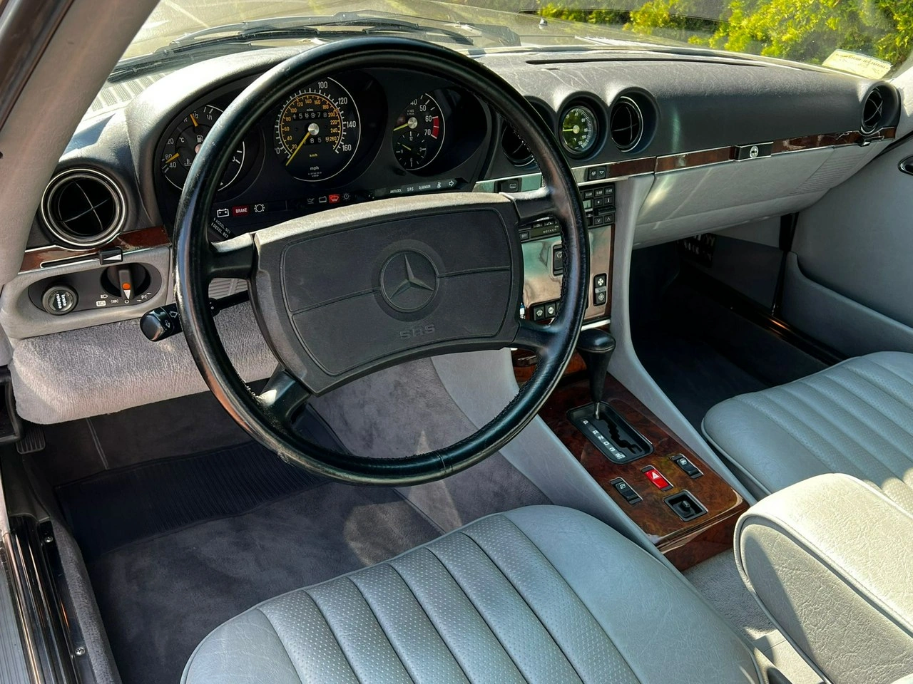 Mercedes SL 560 - Zdjęcie 12