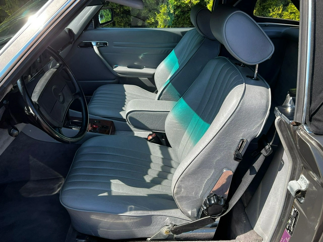 Mercedes SL 560 - Zdjęcie 15