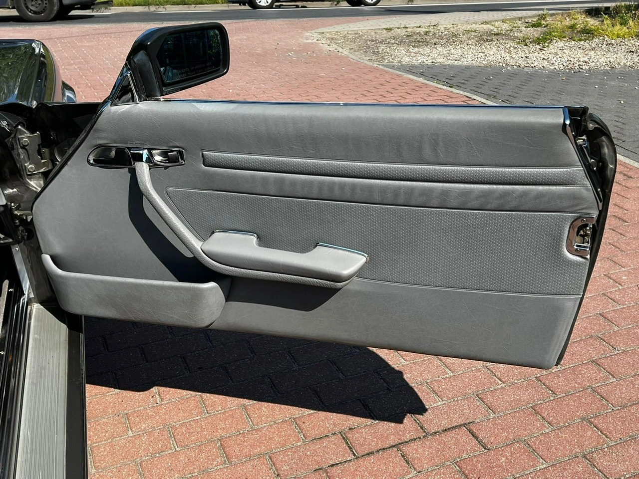 Mercedes SL 560 - Zdjęcie 18