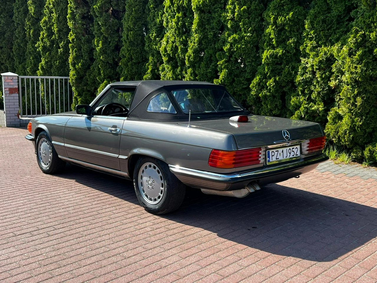 Mercedes SL 560 - Zdjęcie 2