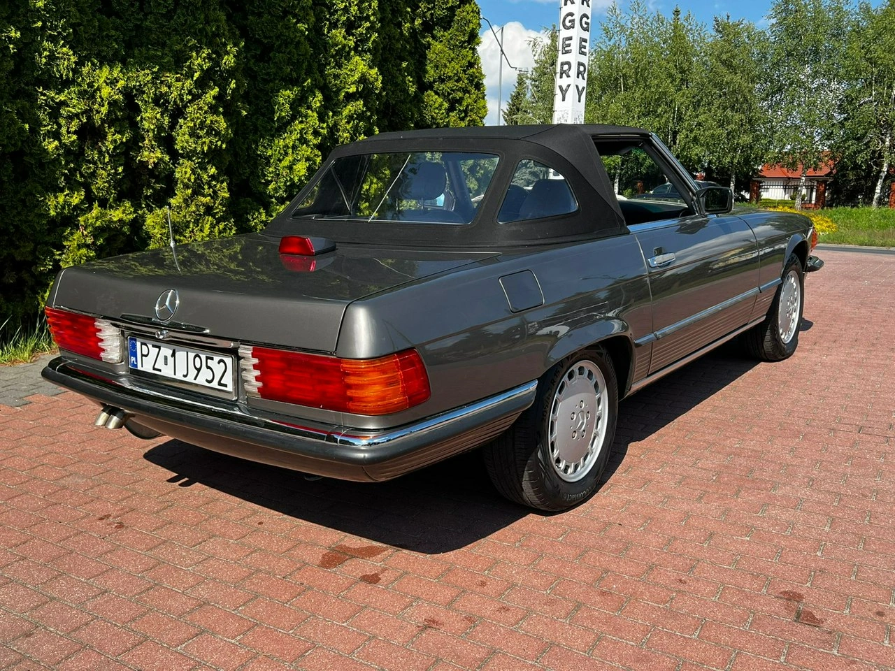 Mercedes SL 560 - Zdjęcie 3
