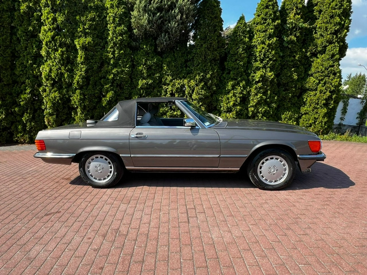 Mercedes SL 560 - Zdjęcie 4