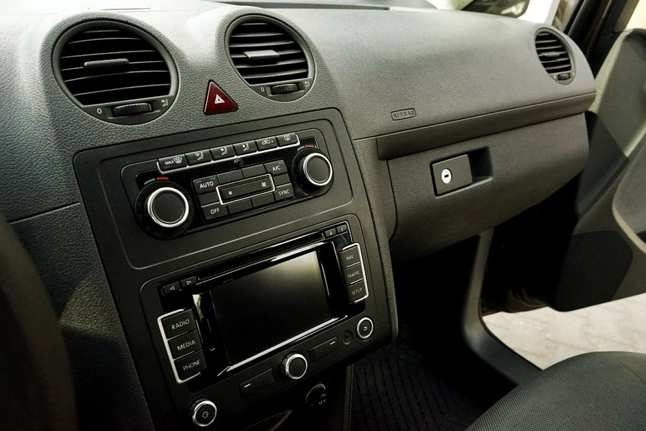 Volkswagen Caddy - Zdjęcie 26