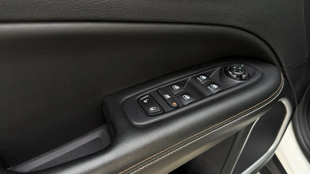 Jeep Compass - Zdjęcie 23