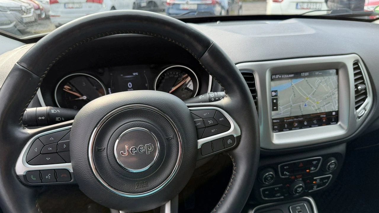 Jeep Compass - Zdjęcie 25