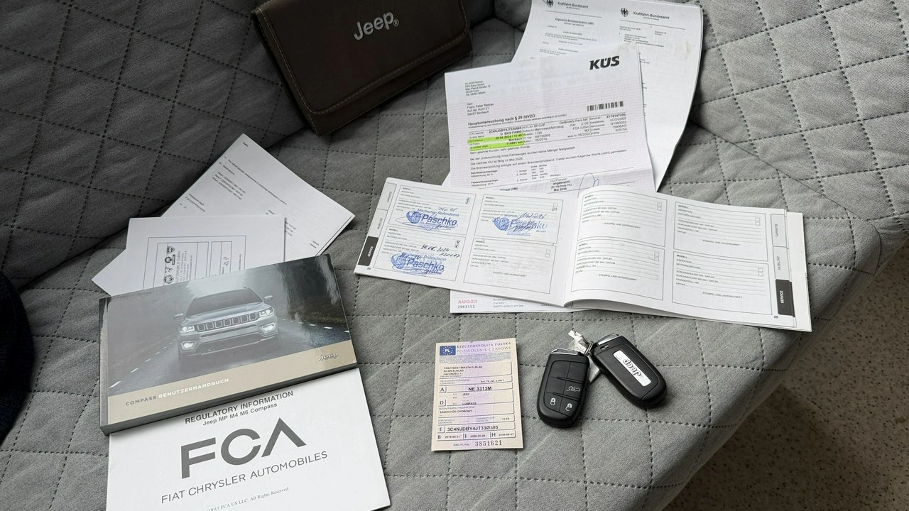 Jeep Compass - Zdjęcie 31