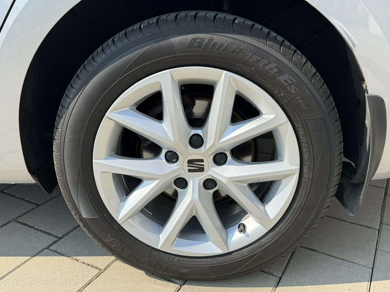 Seat Leon - Zdjęcie 13