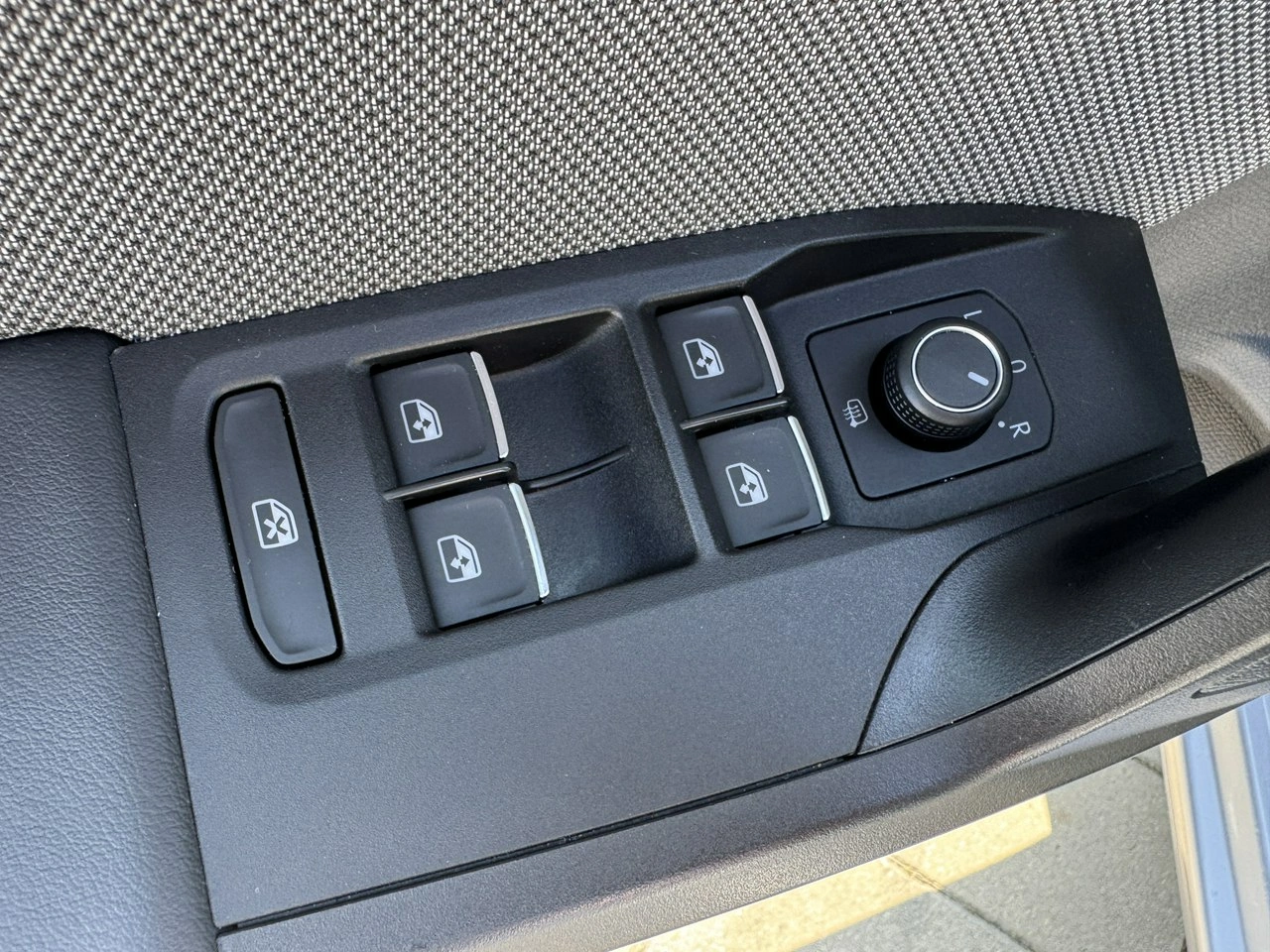 Seat Leon - Zdjęcie 16