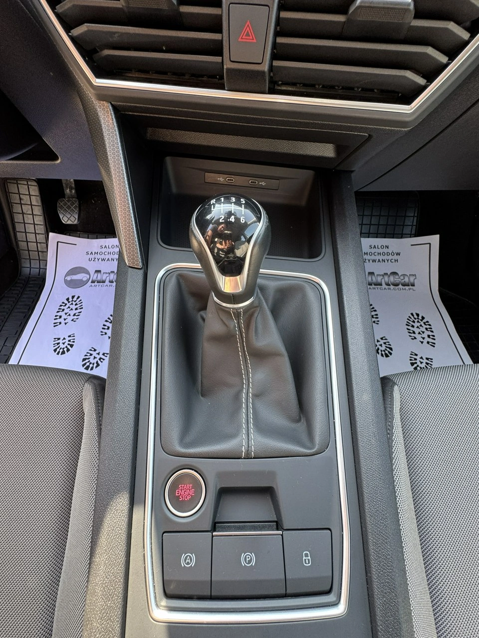 Seat Leon - Zdjęcie 19