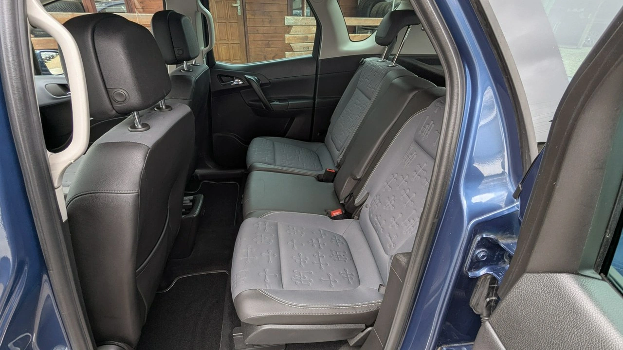 Opel Meriva - Zdjęcie 16