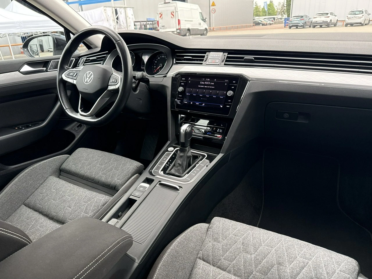 Volkswagen Passat - Zdjęcie 20