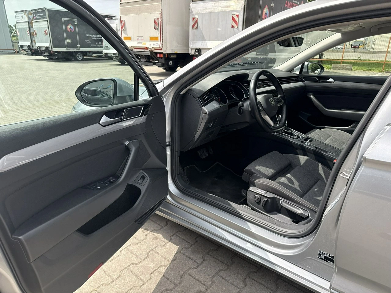 Volkswagen Passat - Zdjęcie 9