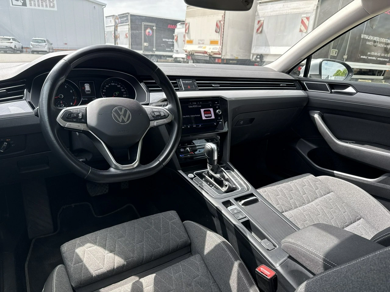 Volkswagen Passat - Zdjęcie 12