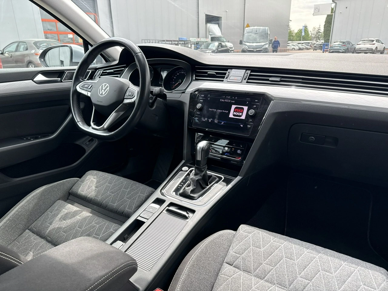 Volkswagen Passat - Zdjęcie 20