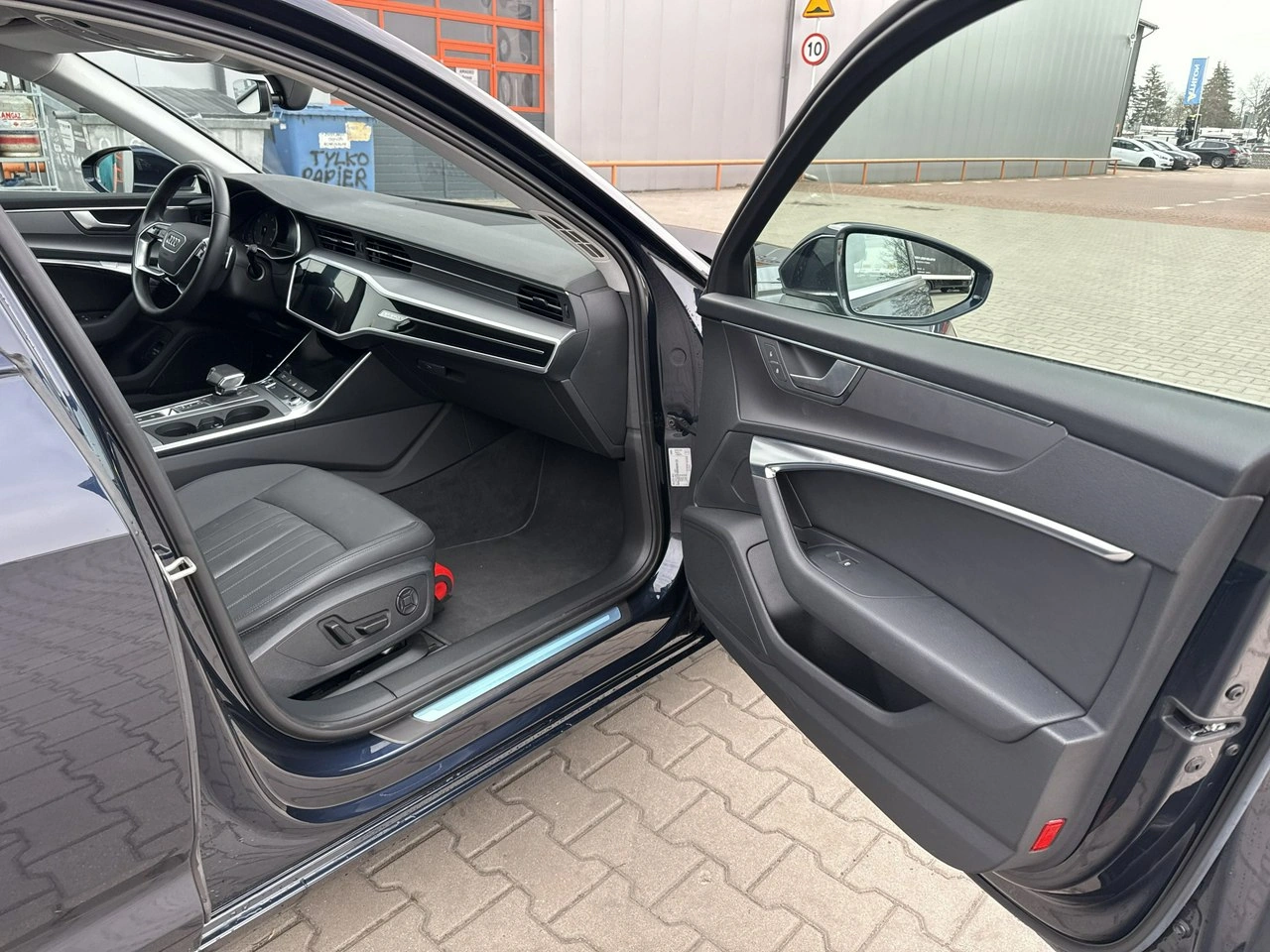 Audi A6 - Zdjęcie 18