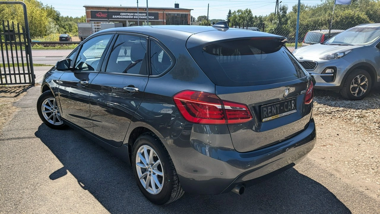 BMW 216 - Zdjęcie 7