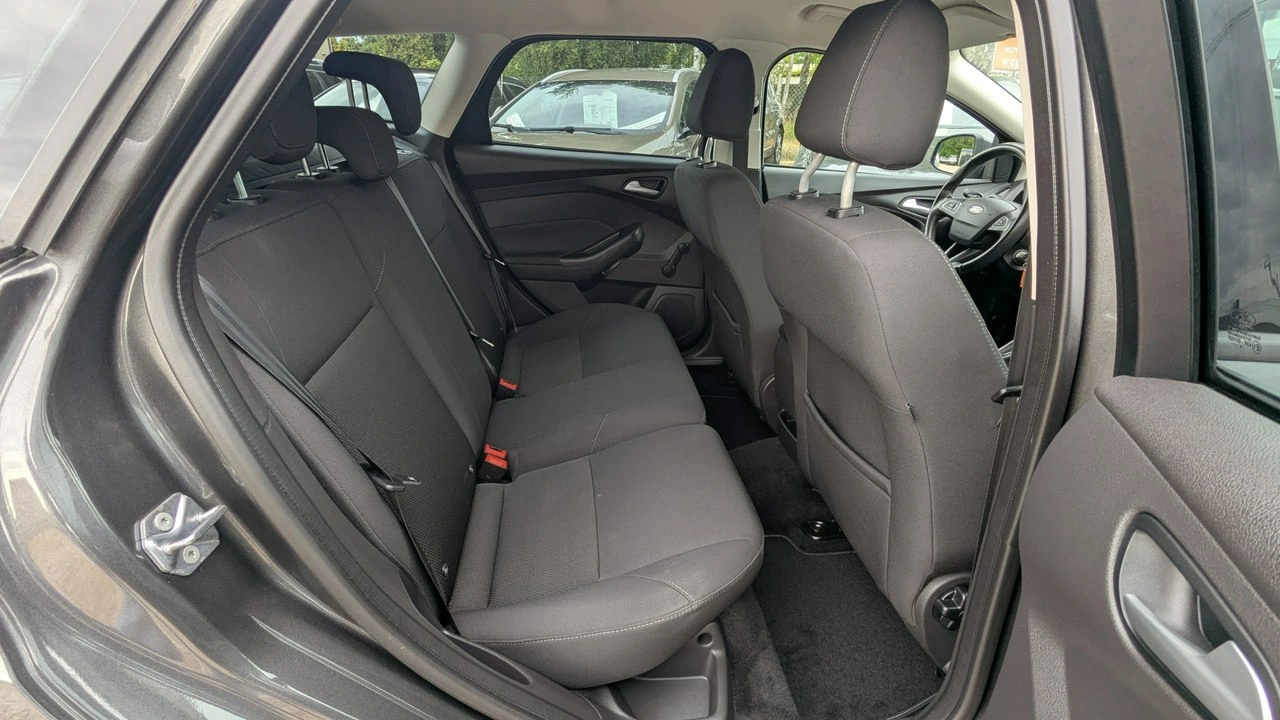 Ford Focus - Zdjęcie 14