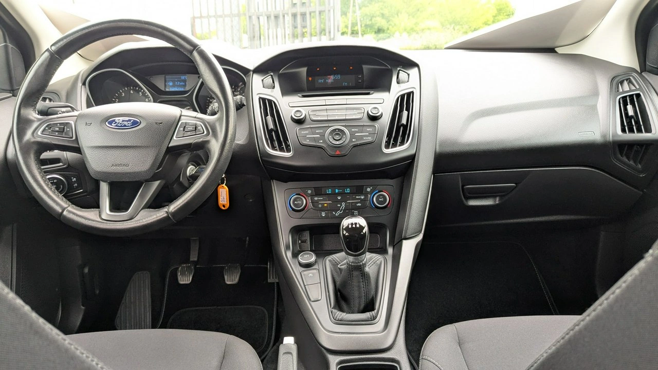Ford Focus - Zdjęcie 21