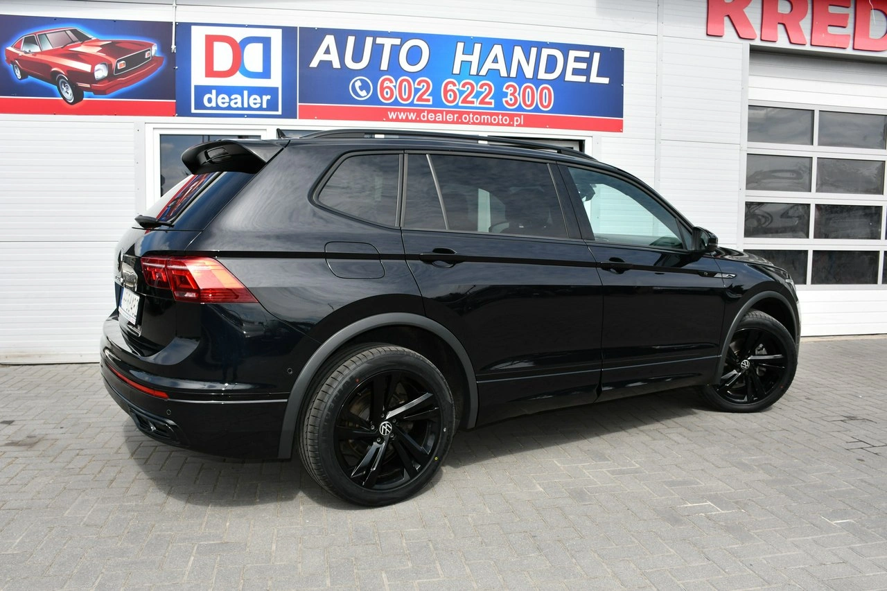 Volkswagen Tiguan Allspace - Zdjęcie 20