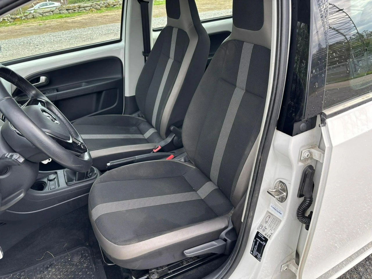 Volkswagen up! - Zdjęcie 10