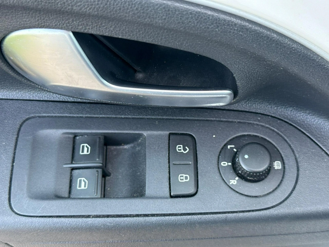 Volkswagen up! - Zdjęcie 23