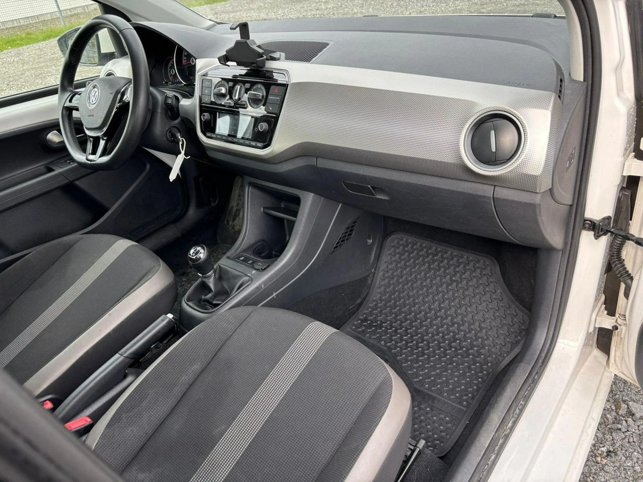 Volkswagen up! - Zdjęcie 8