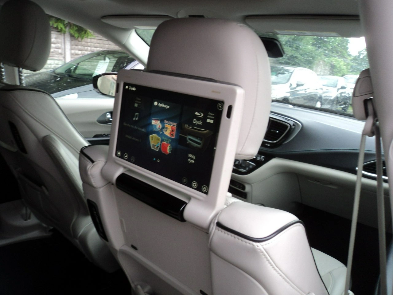 Chrysler Pacifica - Zdjęcie 5