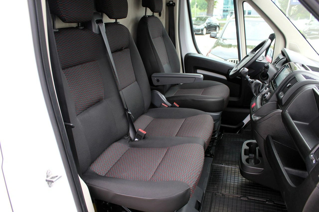 Opel Movano - Zdjęcie 10