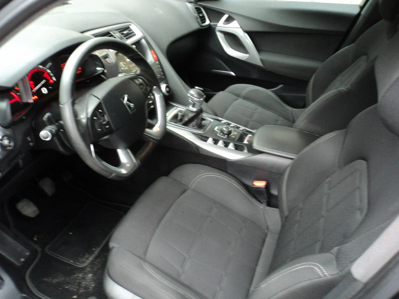 Citroën DS5 - Zdjęcie 10